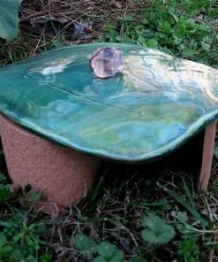 Amaranth Stoneware Toad Houses Stoneware Leaf Toad House