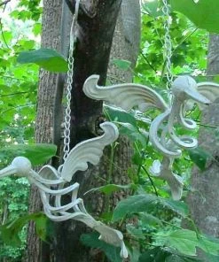 The Birdhouse Chick Iron Hummingbird Set- Red Or White